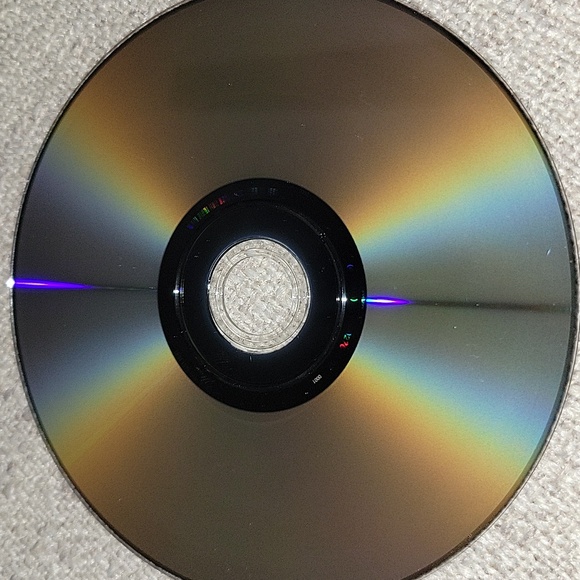 DVD: Fringe - Complete First Season - Picture 12 of 16